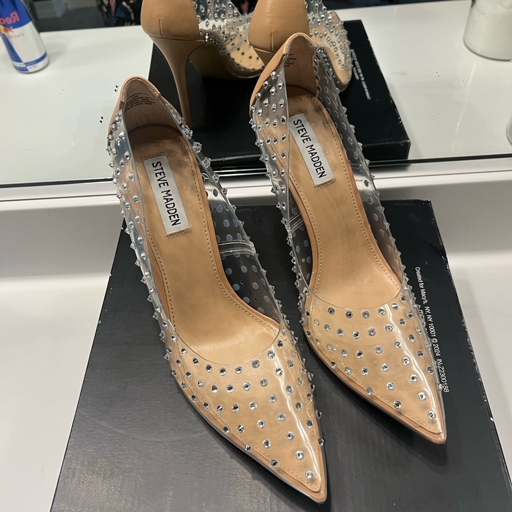 Steve Madden Tan and Silver Stiletto Heels